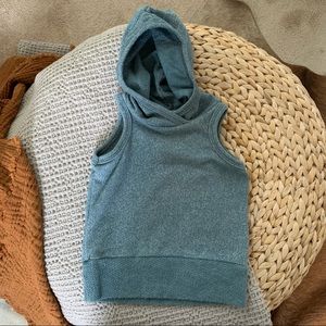 Little Wedgies hooded tank